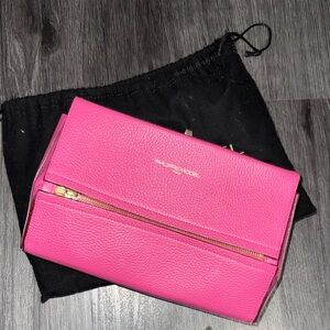 Phillips Model |  Clutch with Gold Accents